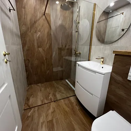 Lux 1 Apartment *