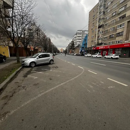 Apartment Lux 1 *