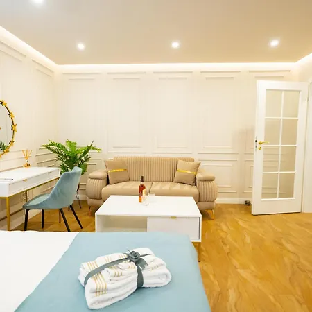 Apartament Lux 1 *
